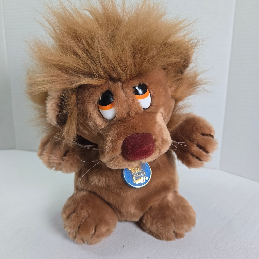 Vintage Dakin Ludicrous Lion 10" Plush Stuffed Animal‎ Toy 1982
Red Nose